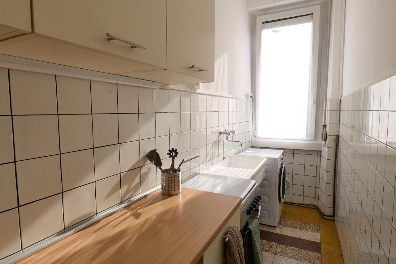 Duomo 15 Min - Cozy Artist'S Note Apartment Milan Exterior photo